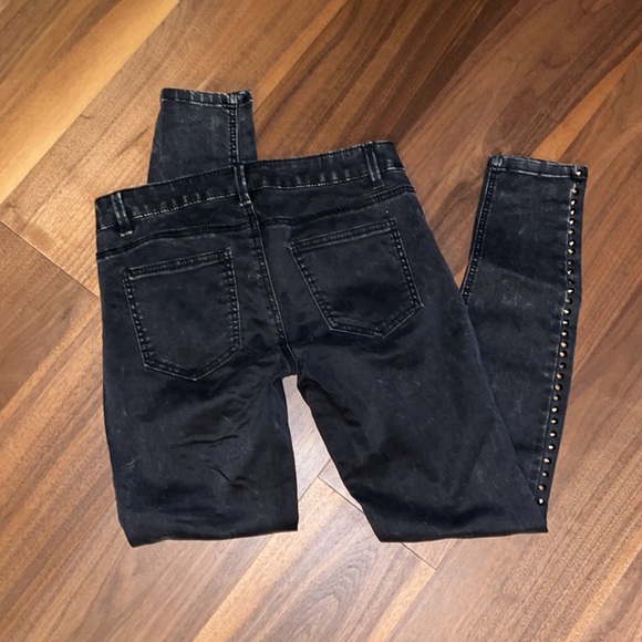 Studded size 27 distressed grey denim jeans - Picture 5 of 5